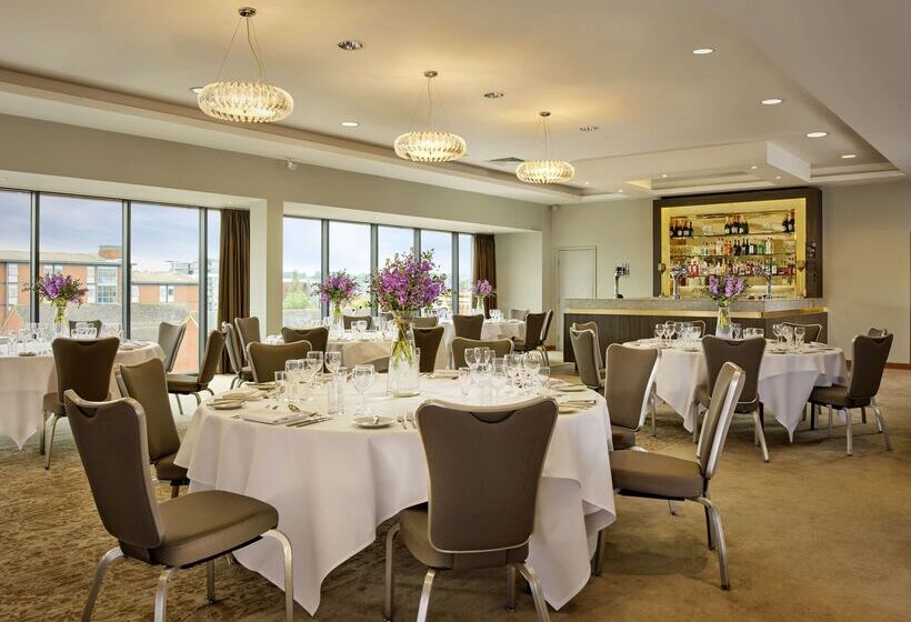 فندق Doubletree By Hilton  Lincoln