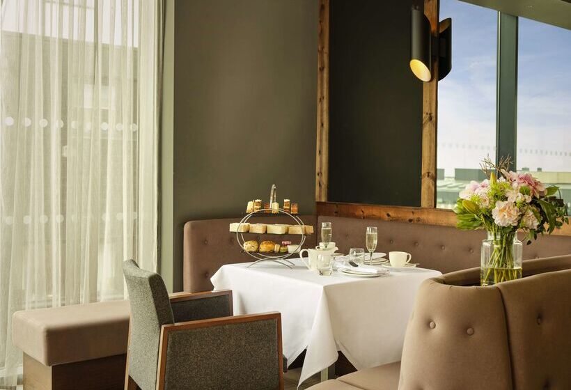 فندق Doubletree By Hilton  Lincoln