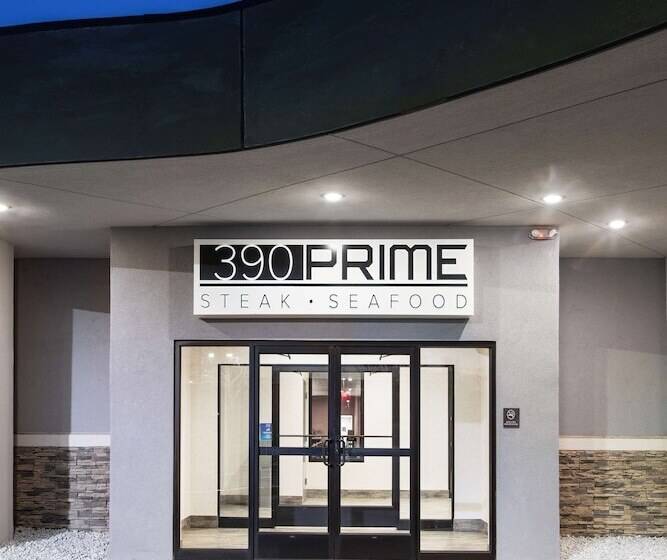 فندق Doubletree By Hilton Monroe Township Cranbury