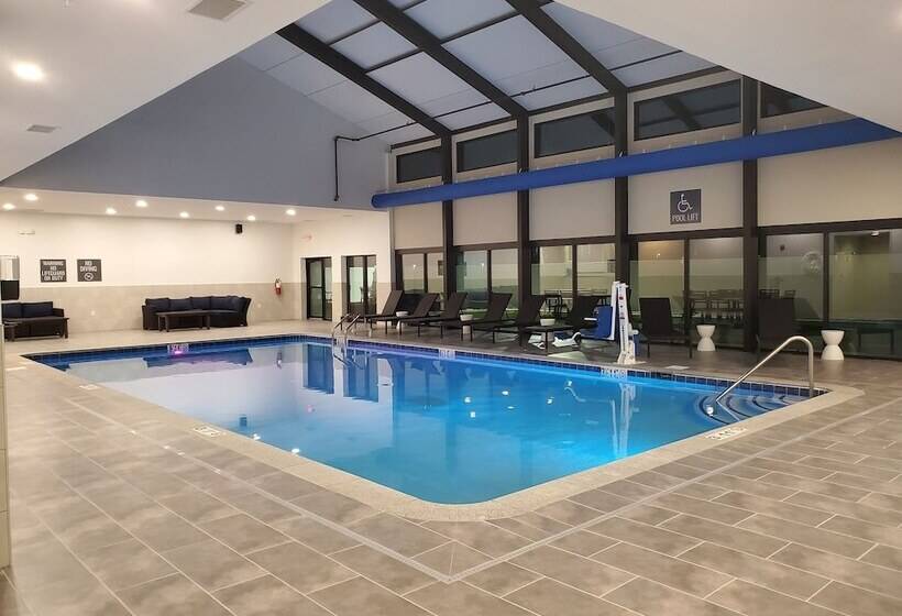 فندق Doubletree By Hilton Monroe Township Cranbury