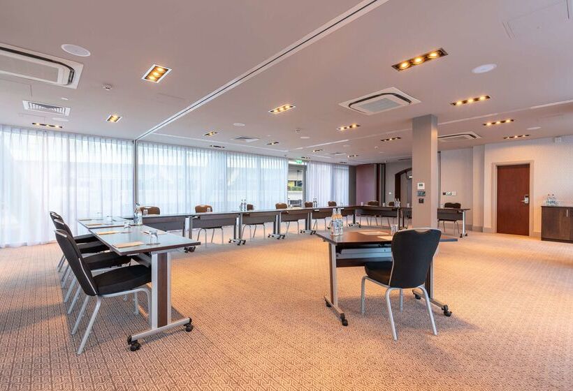 Doubletree By Hilton Hotel Newcastle International Airport