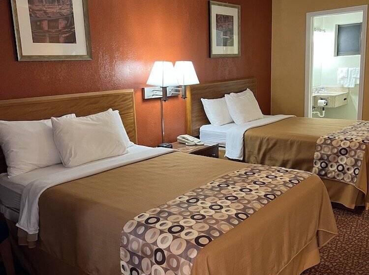 Отель Executive Inn Schenectady Downtown