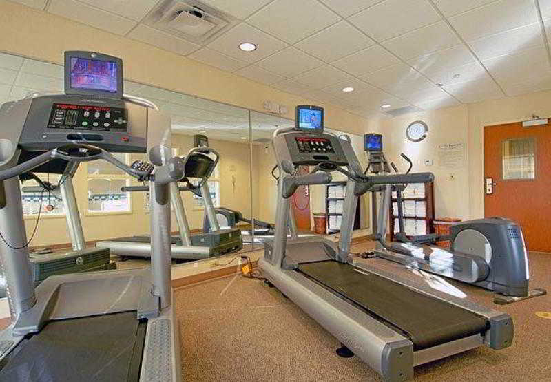 فندق Fairfield Inn & Suites Atlanta Mcdonough