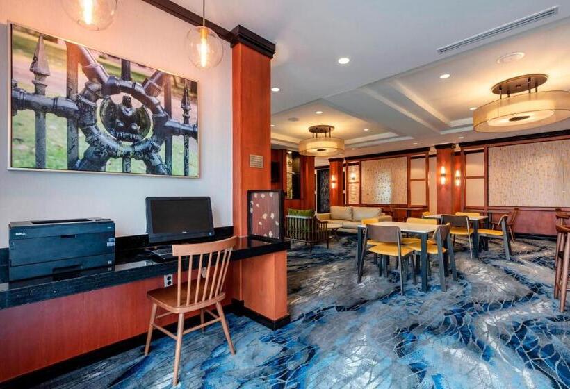 هتل Fairfield Inn & Suites Columbus