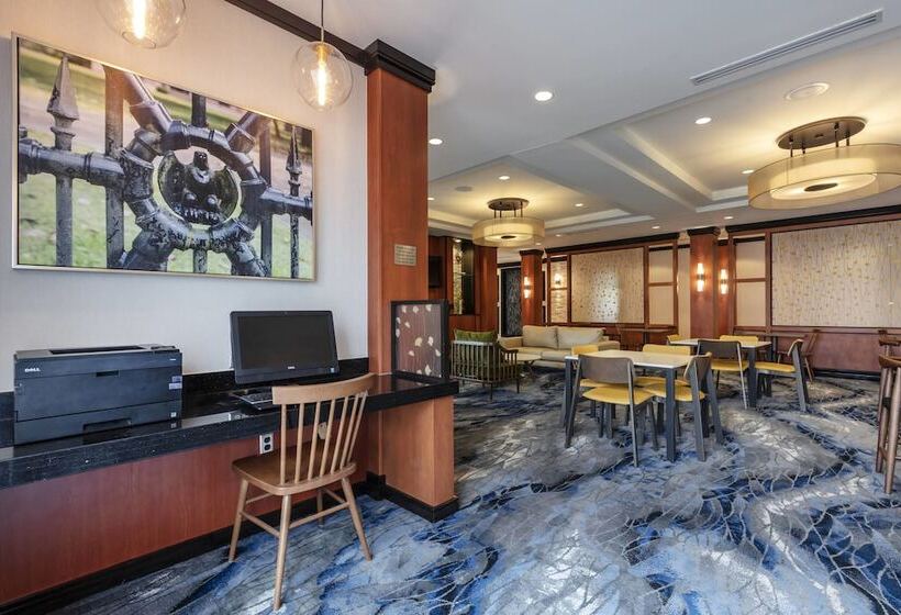 هتل Fairfield Inn & Suites Columbus