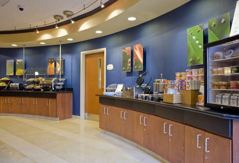 هتل Fairfield Inn & Suites Columbus