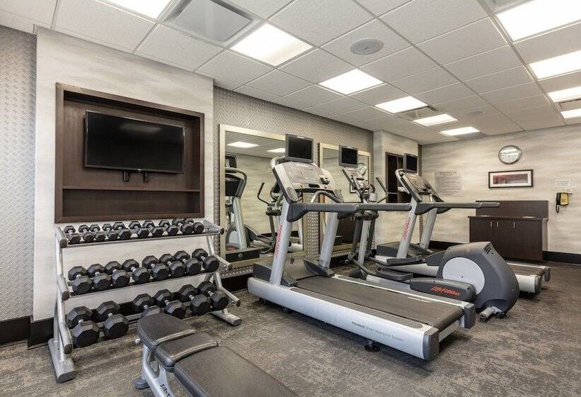 هتل Fairfield Inn & Suites Columbus