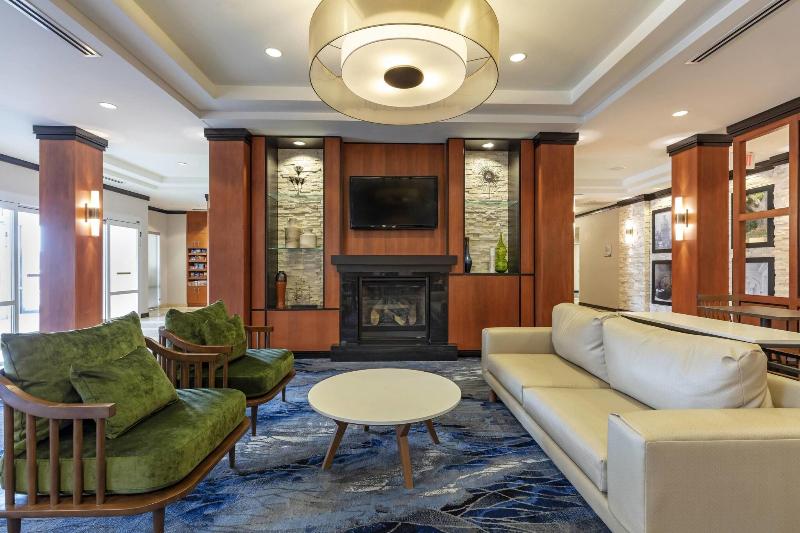 هتل Fairfield Inn & Suites Columbus