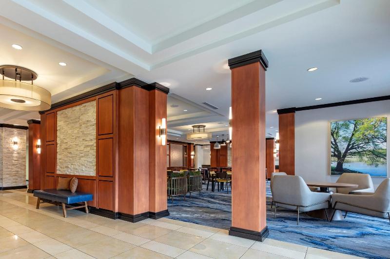 هتل Fairfield Inn & Suites Columbus