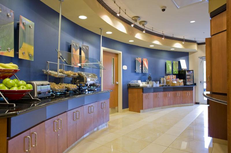 هتل Fairfield Inn & Suites Columbus