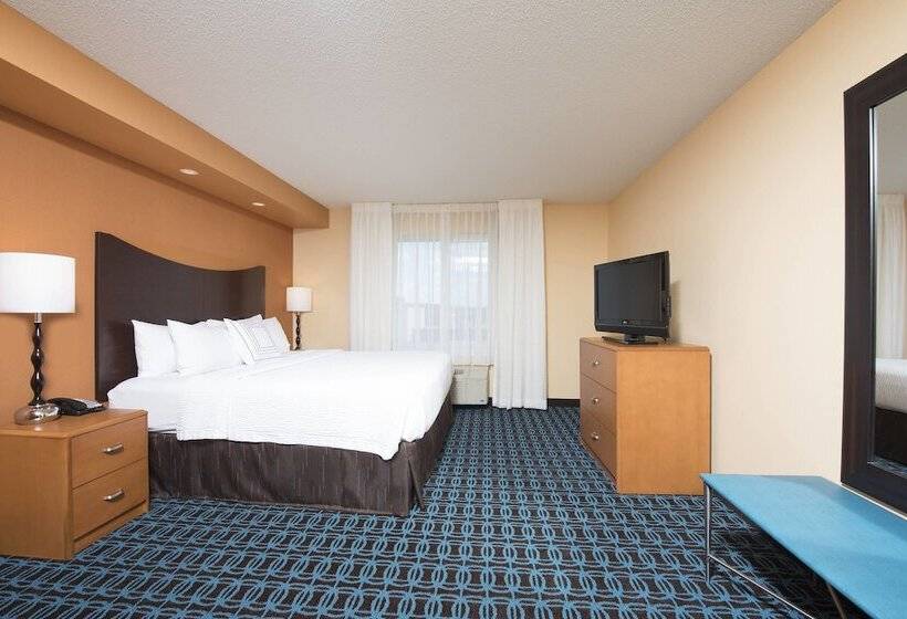 Отель Fairfield Inn & Suites By Marriott Omaha Downtown