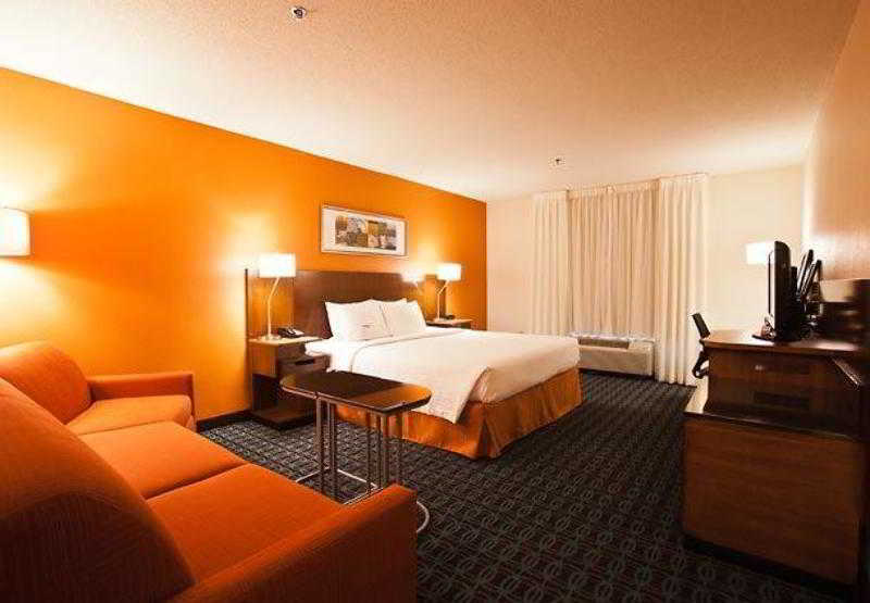호텔 Fairfield Inn & Suites Savannah Airport