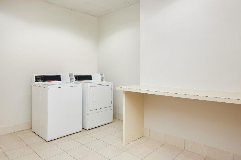 فندق Fairfield Inn & Suites Worcester Auburn