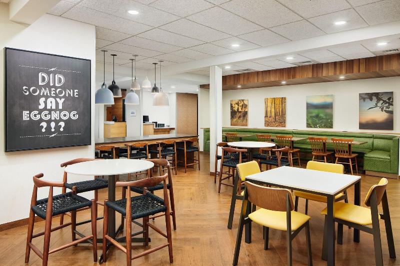 فندق Fairfield Inn & Suites Worcester Auburn