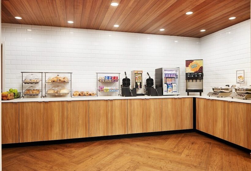 فندق Fairfield Inn & Suites Worcester Auburn