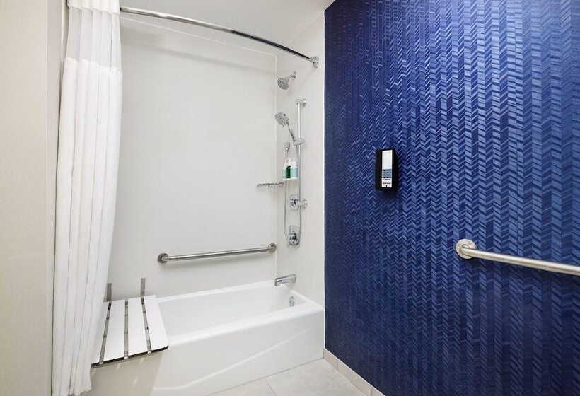 فندق Fairfield Inn & Suites Worcester Auburn
