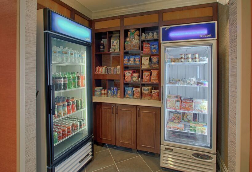 فندق Hampton Inn Atlantacanton