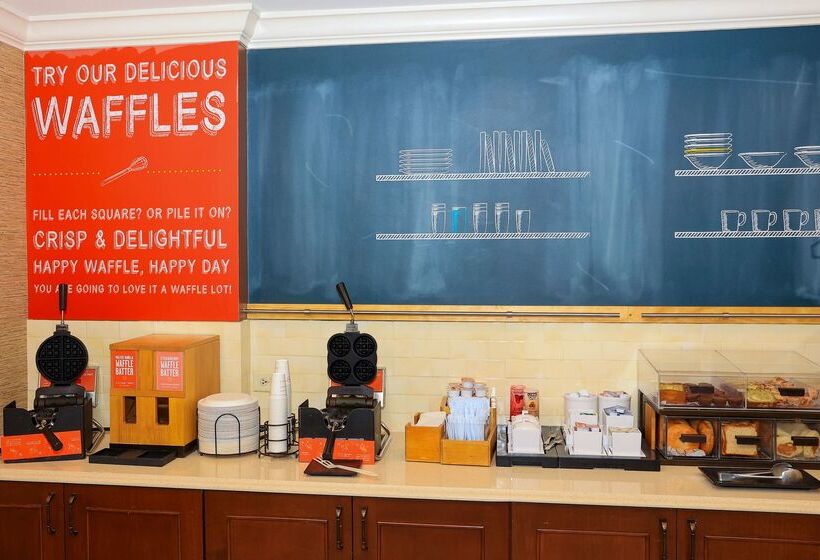 فندق Hampton Inn Atlantacanton