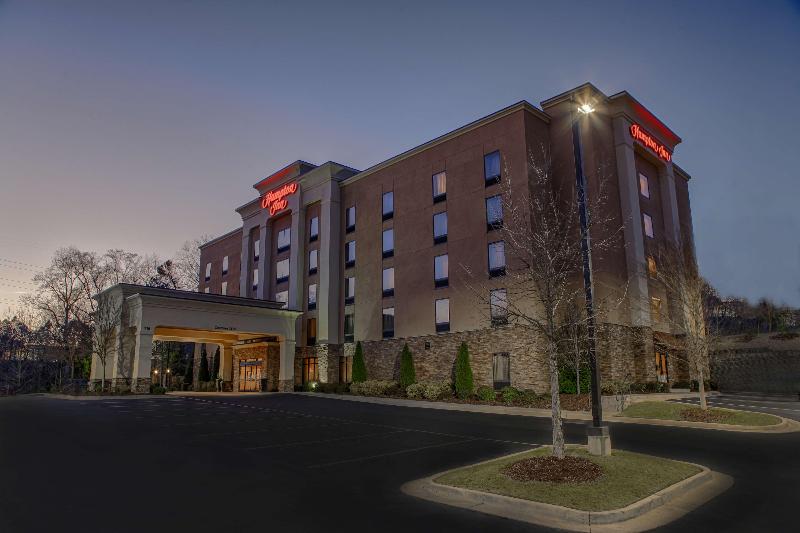 فندق Hampton Inn Atlantacanton