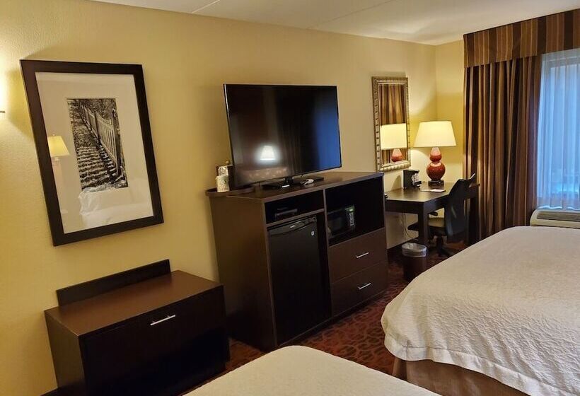 فندق Hampton Inn Atlantacanton