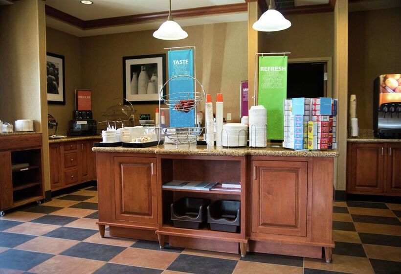 فندق Hampton Inn Mountain Home