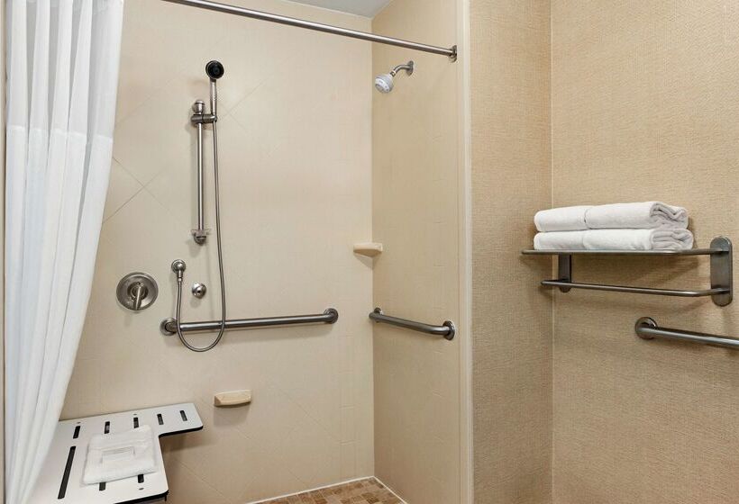 فندق Hampton Inn & Suites Atlanta Airport West/camp Creek Pkwy