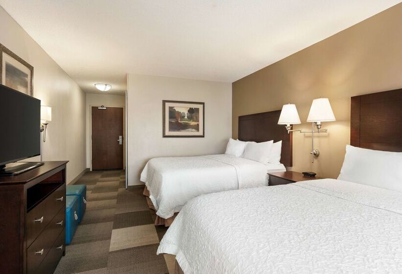 فندق Hampton Inn & Suites Atlanta Airport West/camp Creek Pkwy