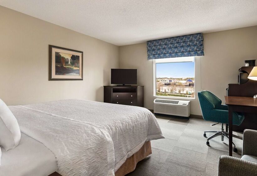 فندق Hampton Inn & Suites Atlanta Airport West/camp Creek Pkwy