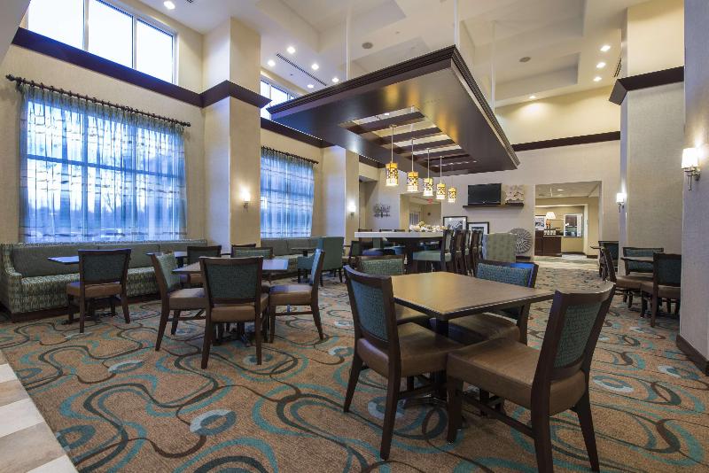 فندق Hampton Inn & Suites Atlanta Airport West/camp Creek Pkwy