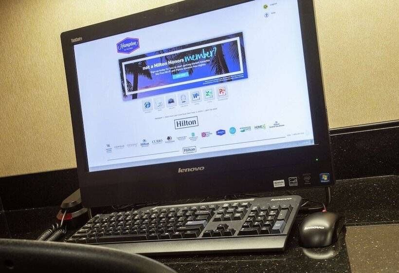 فندق Hampton Inn & Suites Chicago Deer Park