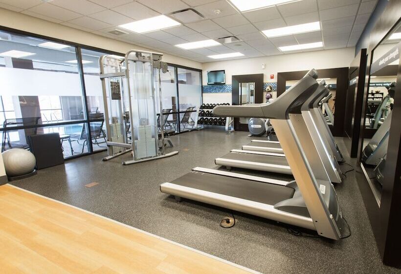 فندق Hampton Inn & Suites Chicago Deer Park