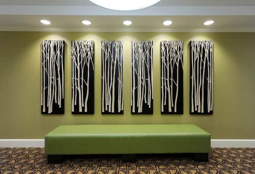 فندق Hilton Garden Inn Atlanta Airport North