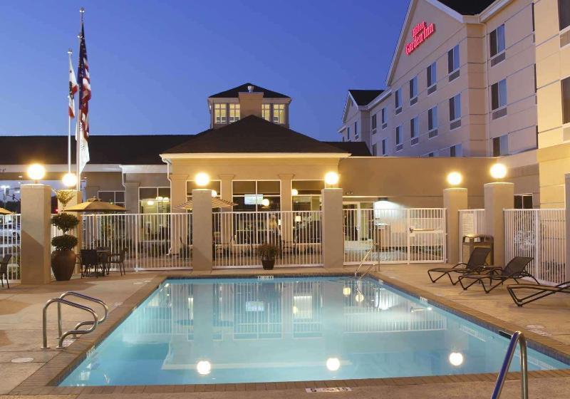 هتل Hilton Garden Inn Clovis