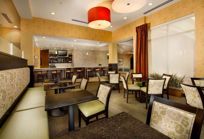 בית מלון כפרי Hilton Garden Inn Indianapolis Northwest