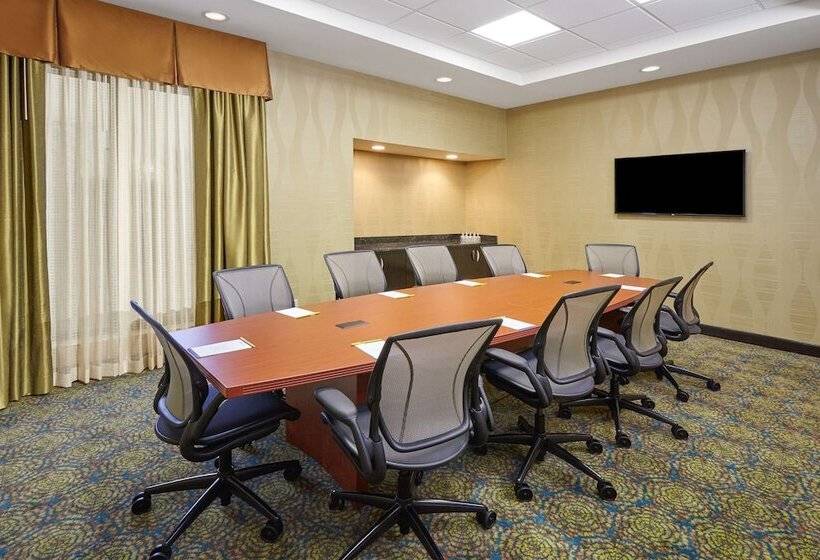 בית מלון כפרי Hilton Garden Inn Indianapolis Northwest