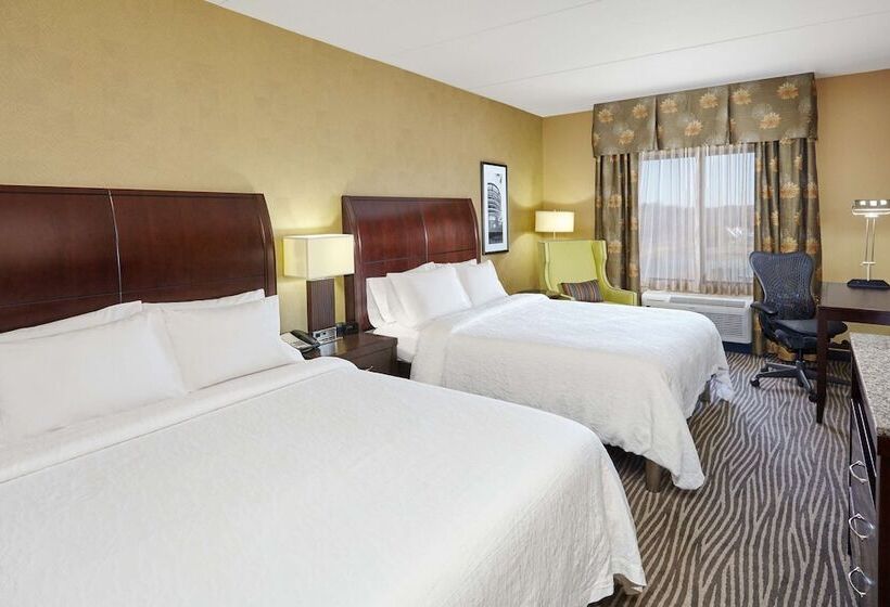 בית מלון כפרי Hilton Garden Inn Indianapolis Northwest