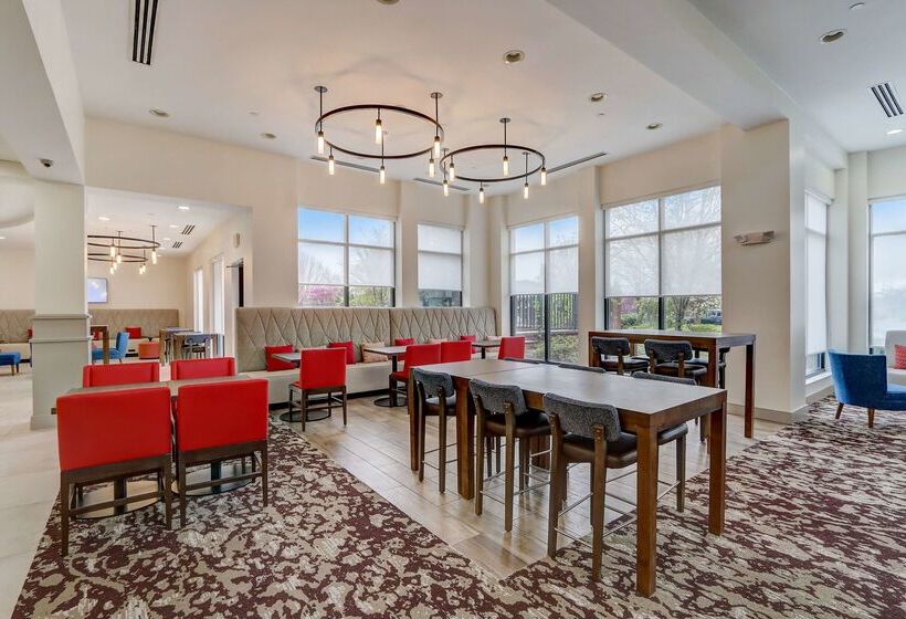בית מלון כפרי Hilton Garden Inn Indianapolis Northwest