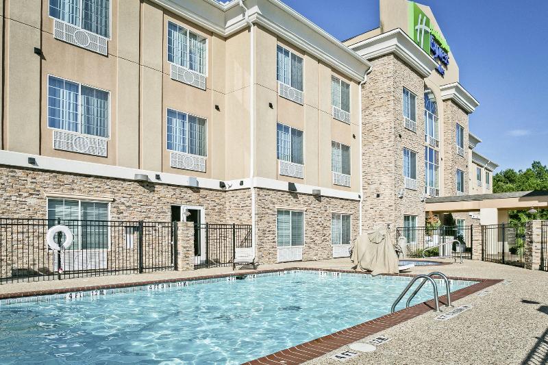 Holiday Inn Express Hotel & Suites Carthage, An Ihg