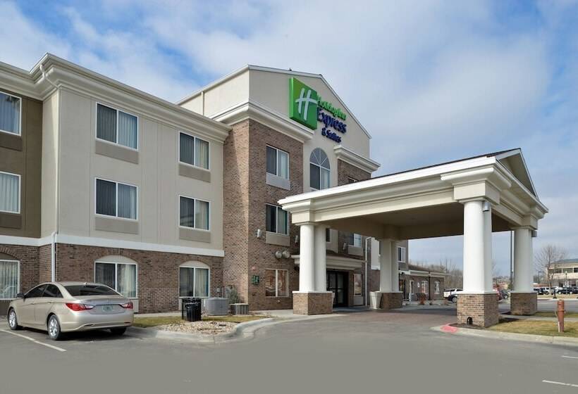Holiday Inn Express Hotel & Suites Omaha West, An Ihg