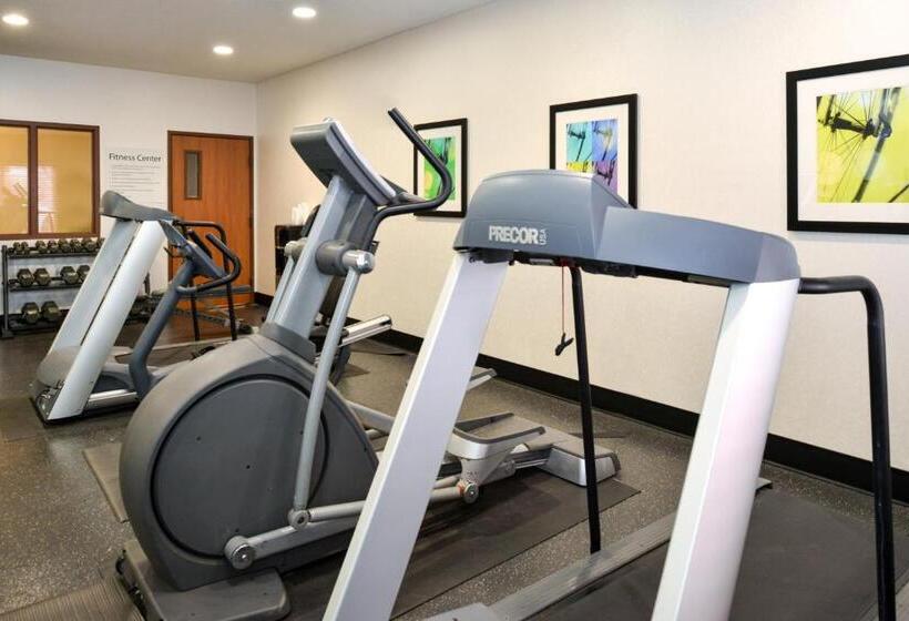 Holiday Inn Express Hotel & Suites Omaha West, An Ihg