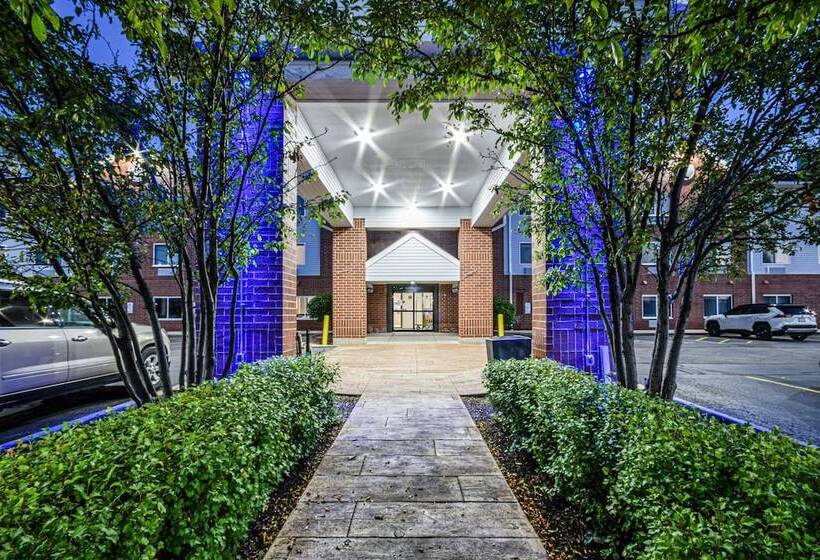 فندق Holiday Inn Express Chicago Northwest Vernon Hills, An Ihg