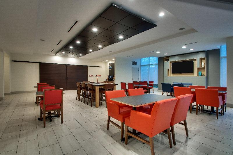 هتل Holiday Inn Express Georgetown, An Ihg