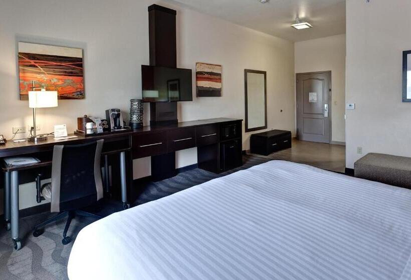 فندق Holiday Inn Express Northwest Maize, An Ihg