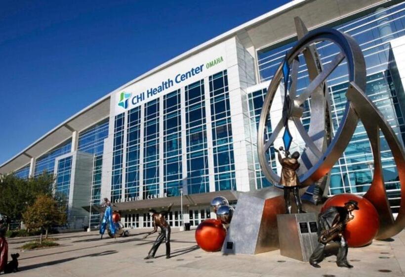 ホテル Holiday Inn Omaha Downtown   Waterpark, An Ihg