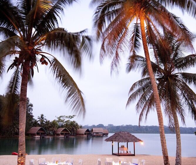 هتل Holiday Inn Resort Vanuatu, An Ihg
