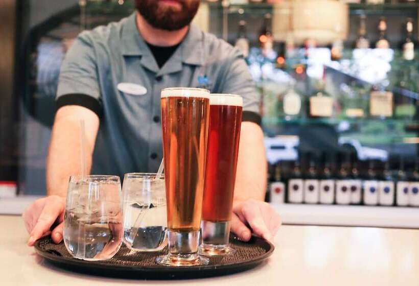 Отель Hyatt House Dallas Uptown