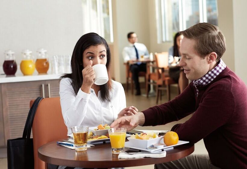 Отель Hyatt House Dallas Uptown