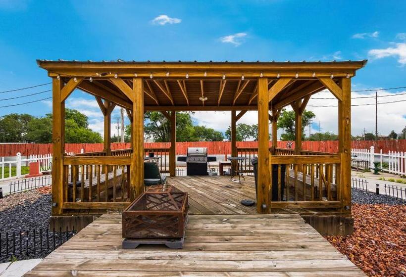 فندق Knights Inn Oakley