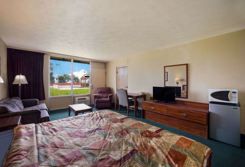 فندق Knights Inn Oakley