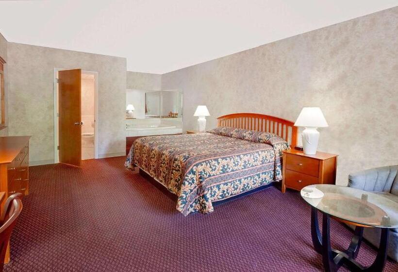 酒店 Knights Inn Traverse City